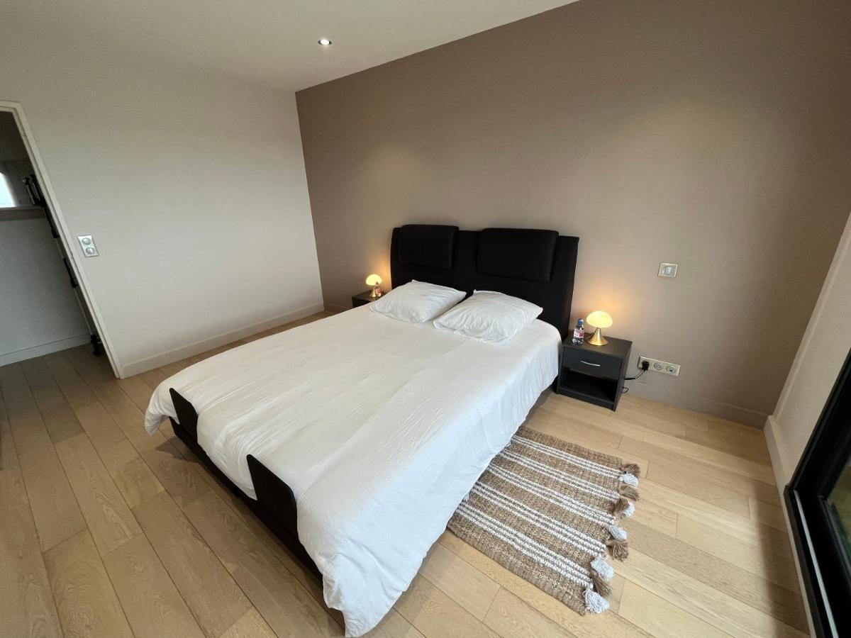 Le Richelieu Apartman Courbevoie Kültér fotó